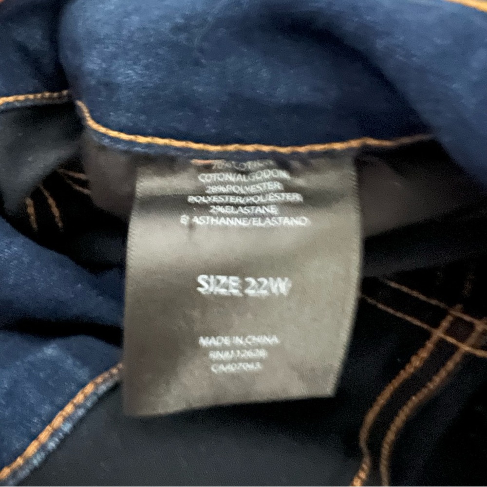 Tahari Womens Jeans 22W Blue Strtch Dark Wash Plus Ankle - Picture 9 of 11